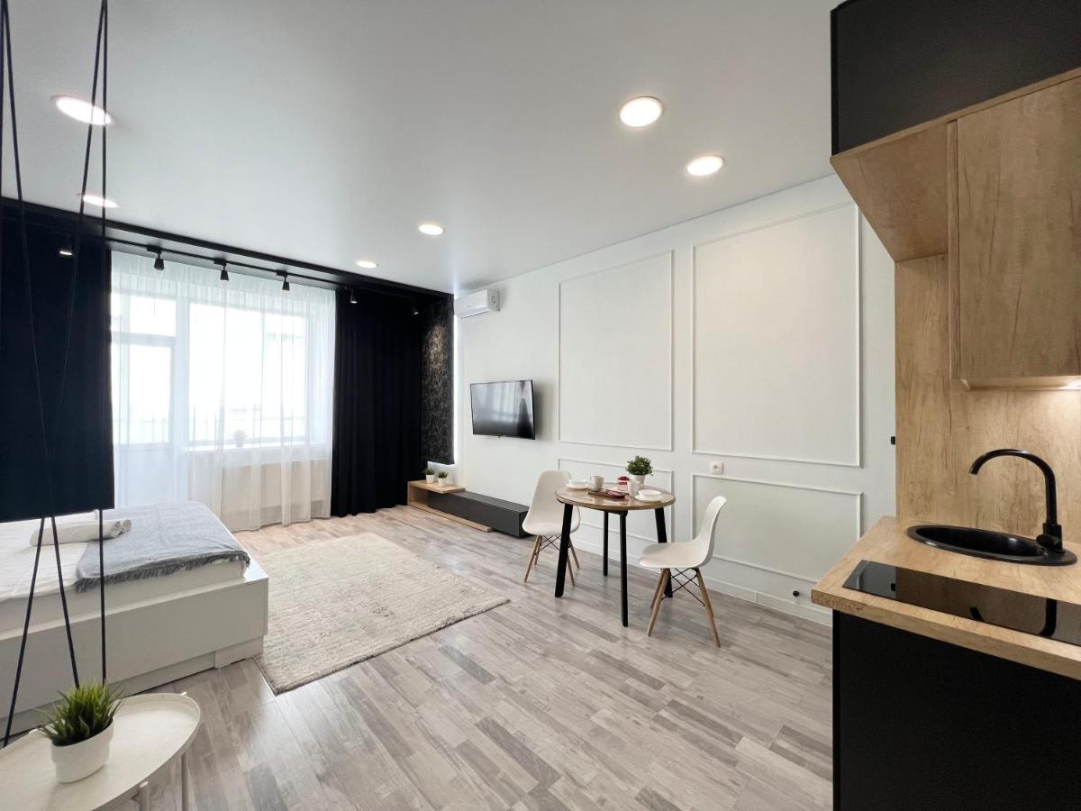 Апартаменты Lux Pavlodar Exteriér fotografie