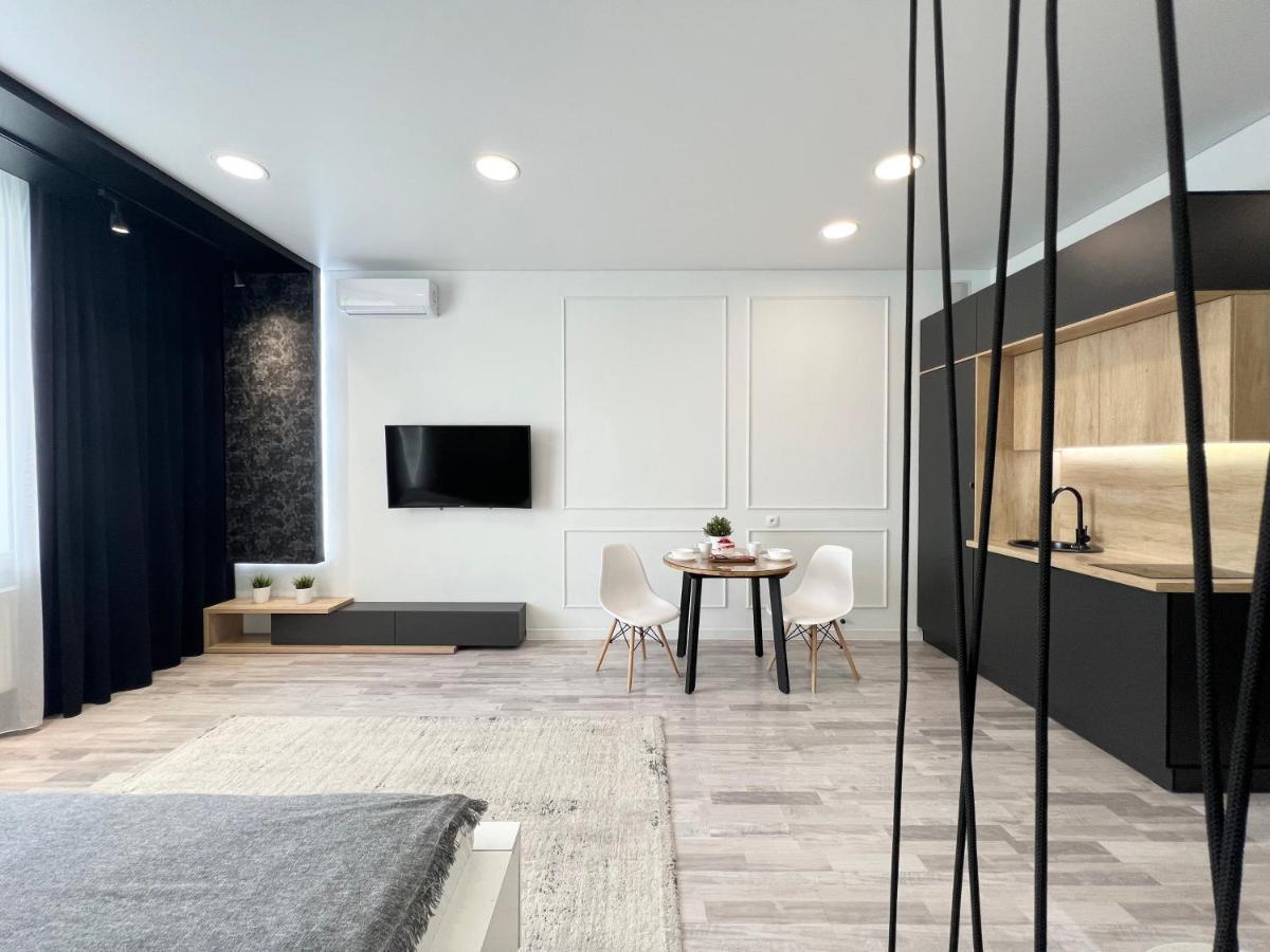 Апартаменты Lux Pavlodar Exteriér fotografie