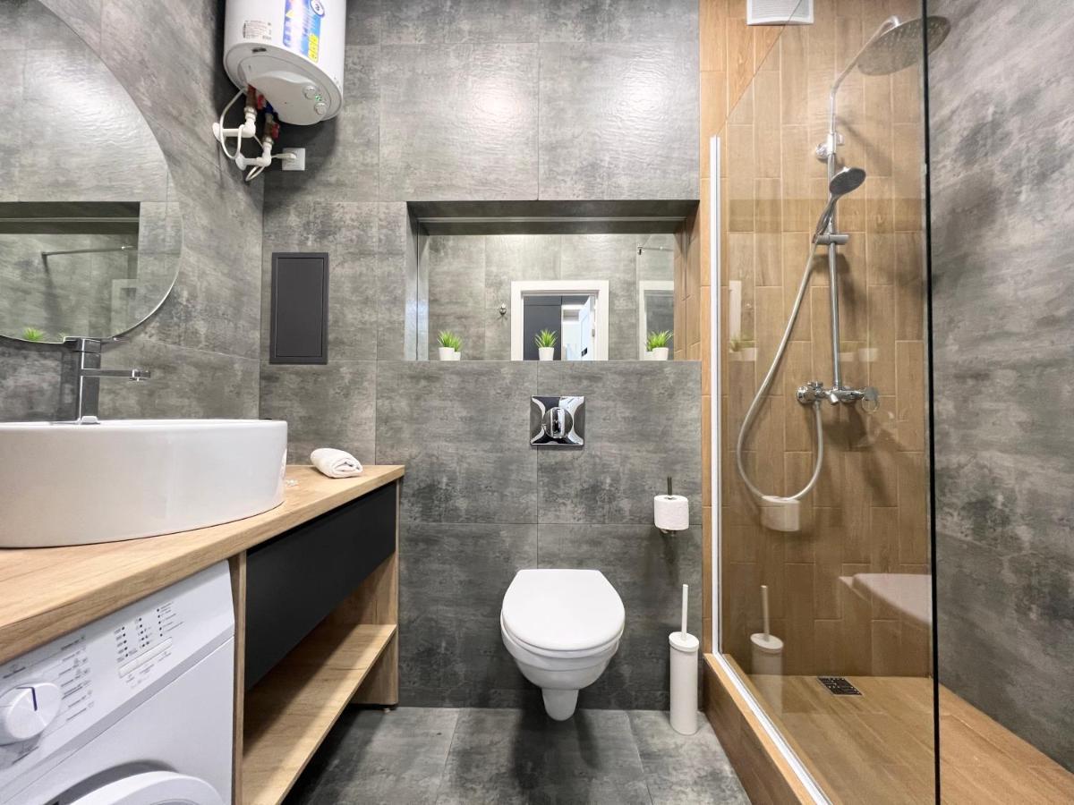 Апартаменты Lux Pavlodar Exteriér fotografie